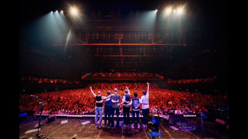 4 kaarten voor Van Dik Hout – AFAS Live, 9 mei 2026