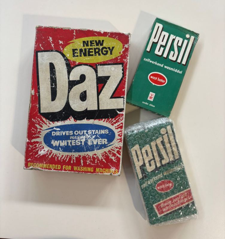 Retro collectorsitem: Ongeopende Daz en Persil uit de jaren ’50 en ’60