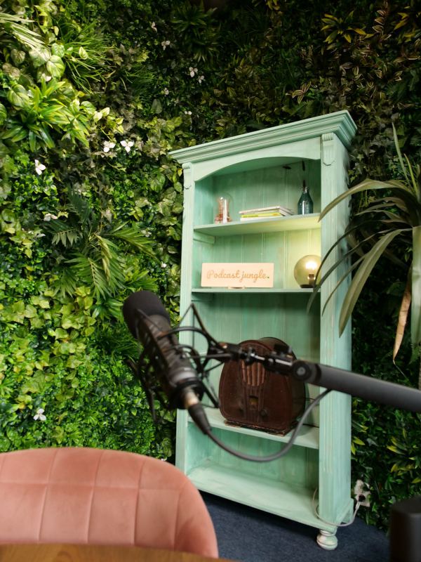 Neem je eigen podcast op bij Social Elephant