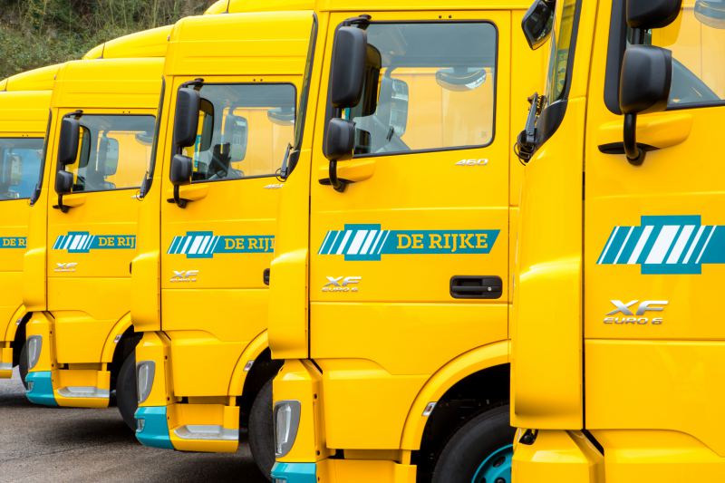 Tekno DAF Euro 6 XF Space Cab met Flexitrailer en 45ft Container – de Rijke