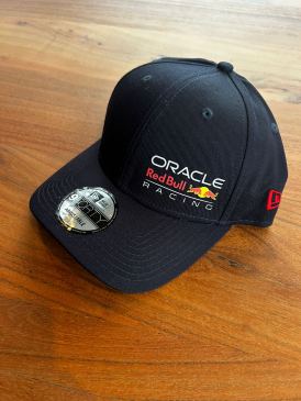 Red Bull Racing Cap & Rugzak – Officiële F1 Merchandise